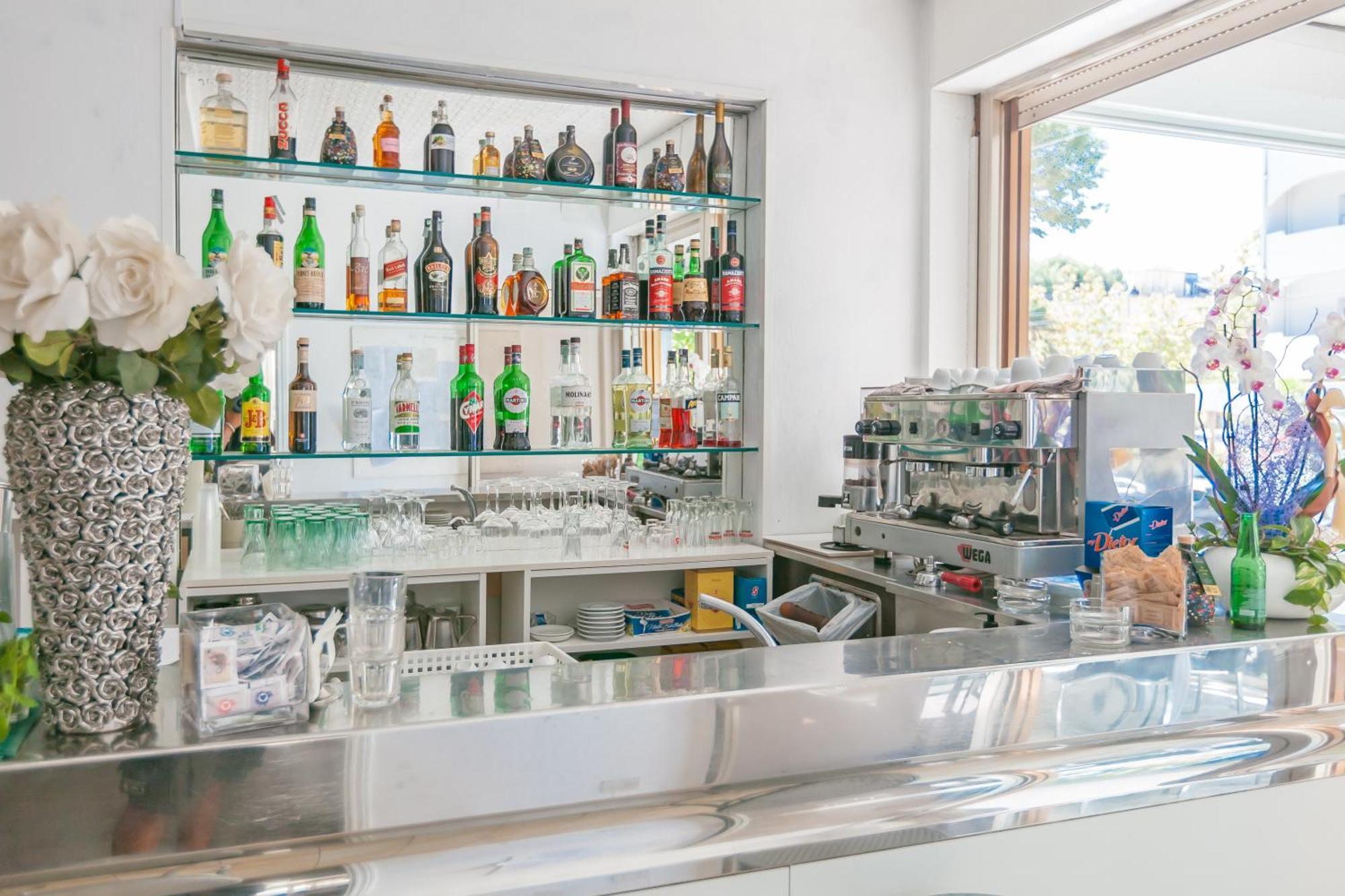 Hotel Patrizia Riccione Buitenkant foto
