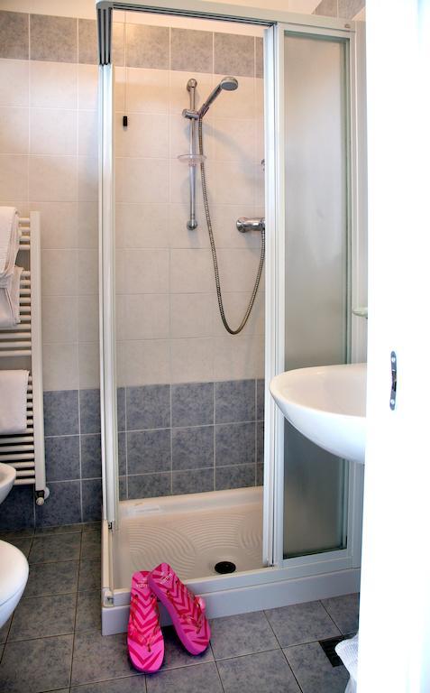 Hotel Patrizia Riccione Kamer foto